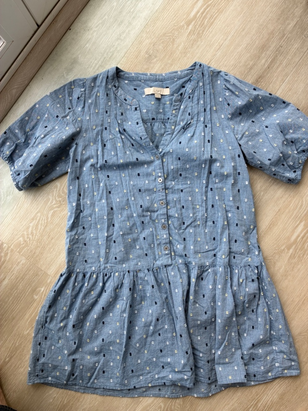 LOFT Light Chambray Blue Dot Peplum Button-Front drop waist shift DRESS